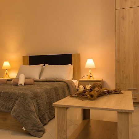 Central Luxury Studio Corinth Ngoại thất bức ảnh