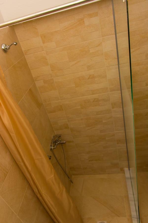 Central Luxury Studio Corinth Ngoại thất bức ảnh